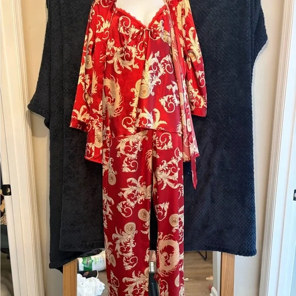Vintage Escalier Red Asian PJ Set - Picture 1 of 12